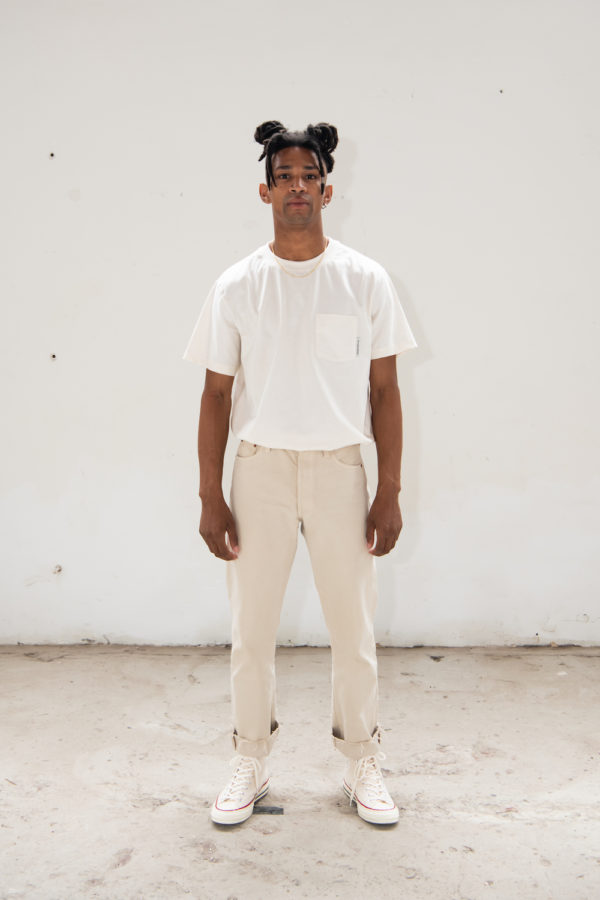 Pocket t-shirt Ivory | The Savage Report